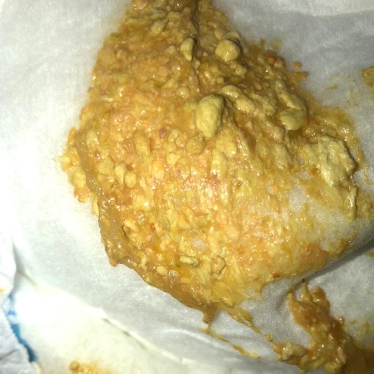 Doc Has Prescribed Mahacef 100 Benegut And Z D Oral Suspension For My Son To Stop His Loose Stools Due To Infection But Eversince I Started Medication His Eyes Are Turning