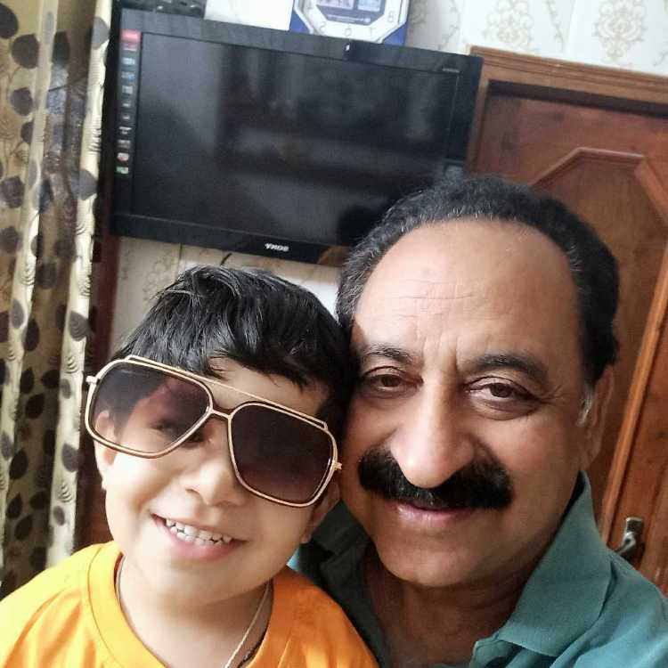 profile image of Rajesh chopra