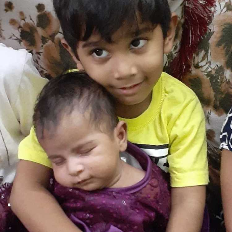 profile image of zyba khan