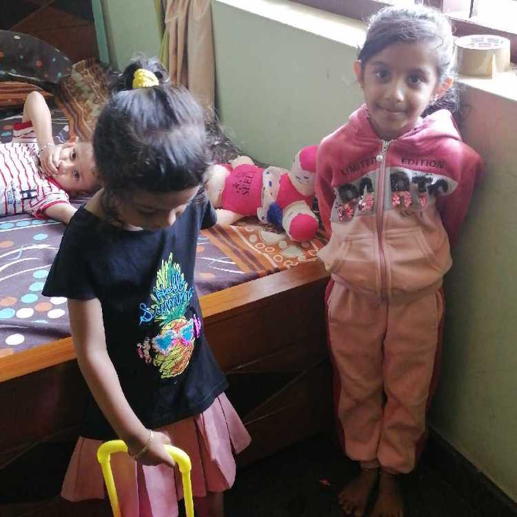 profile image of Amna Jfr