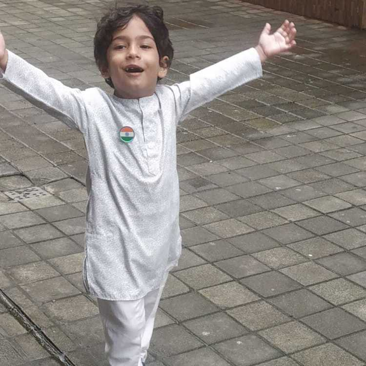 profile image of zohara