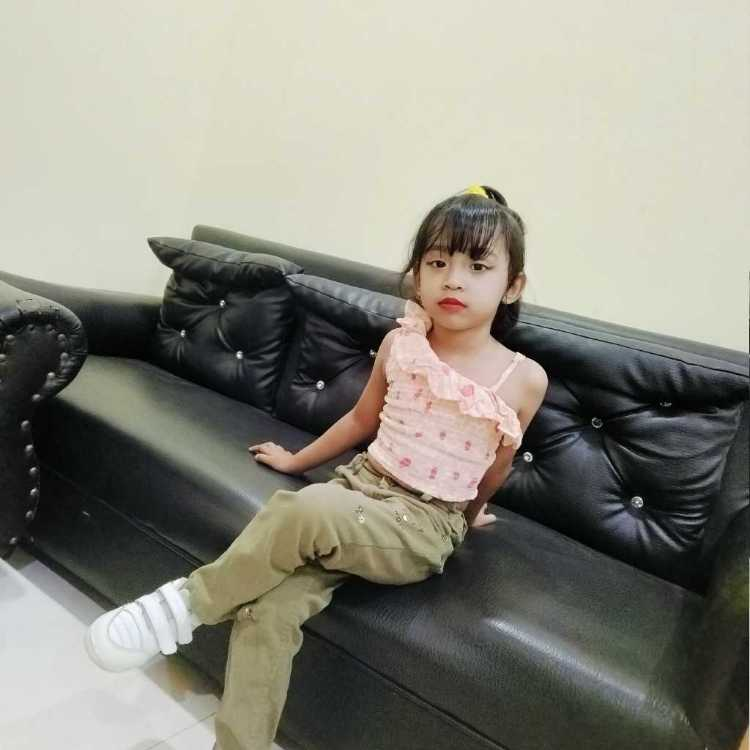 profile image of Karabi Hussain