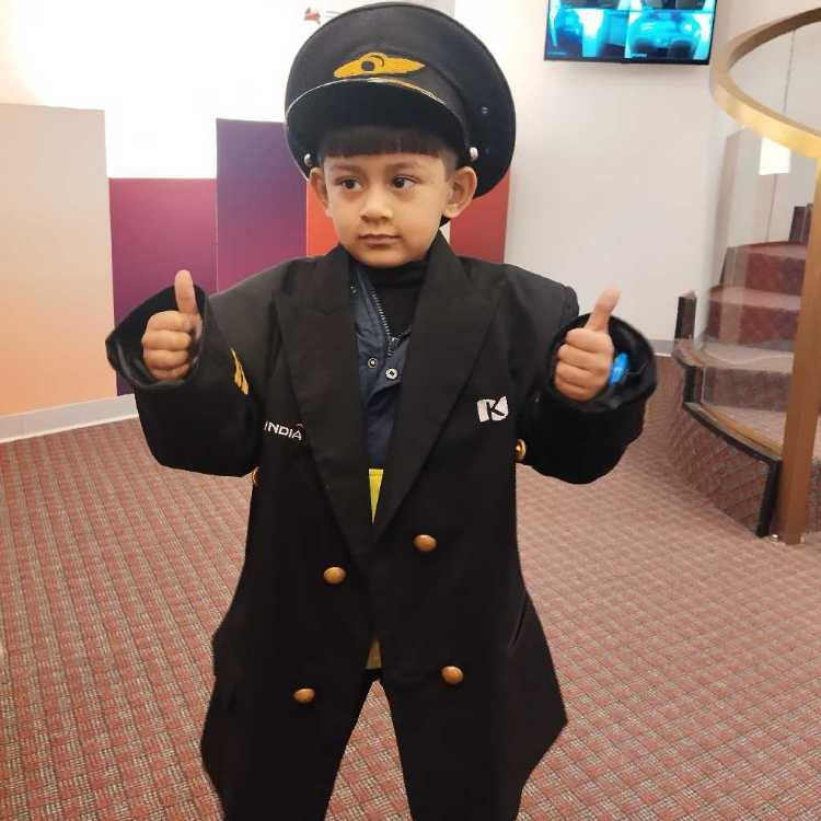 profile image of Mona