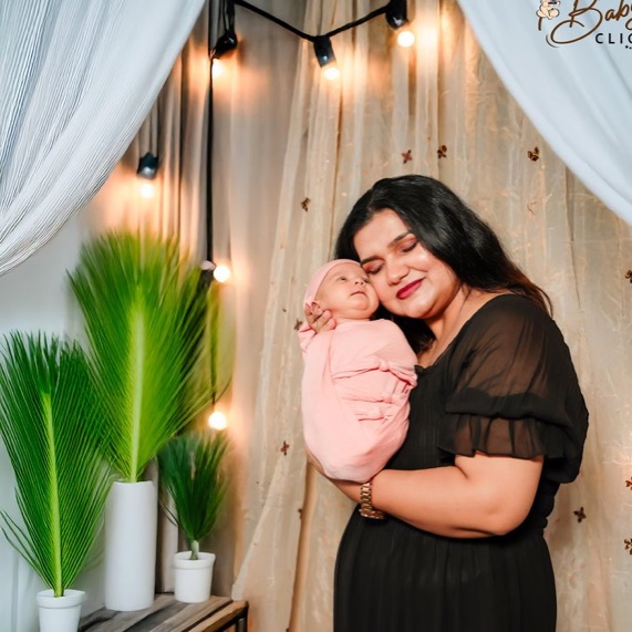 profile image of Maynaaz khan