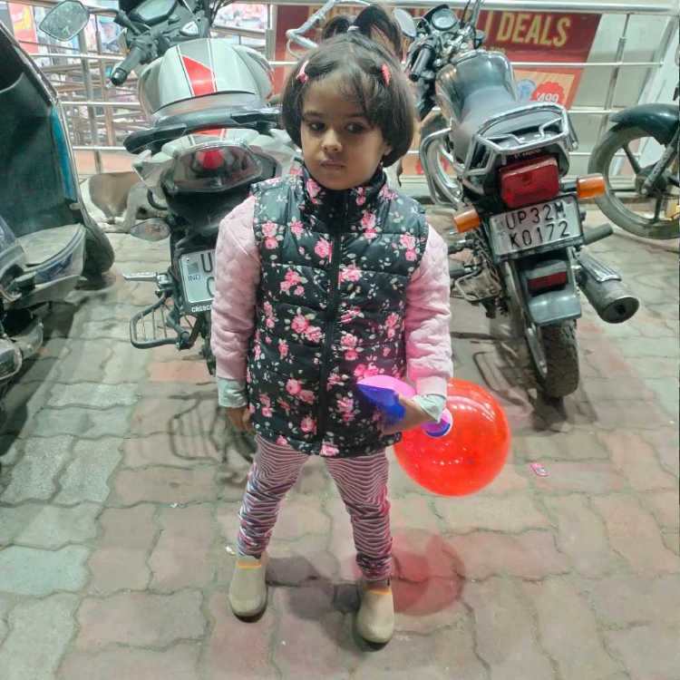 profile image of KAINAT ASIF