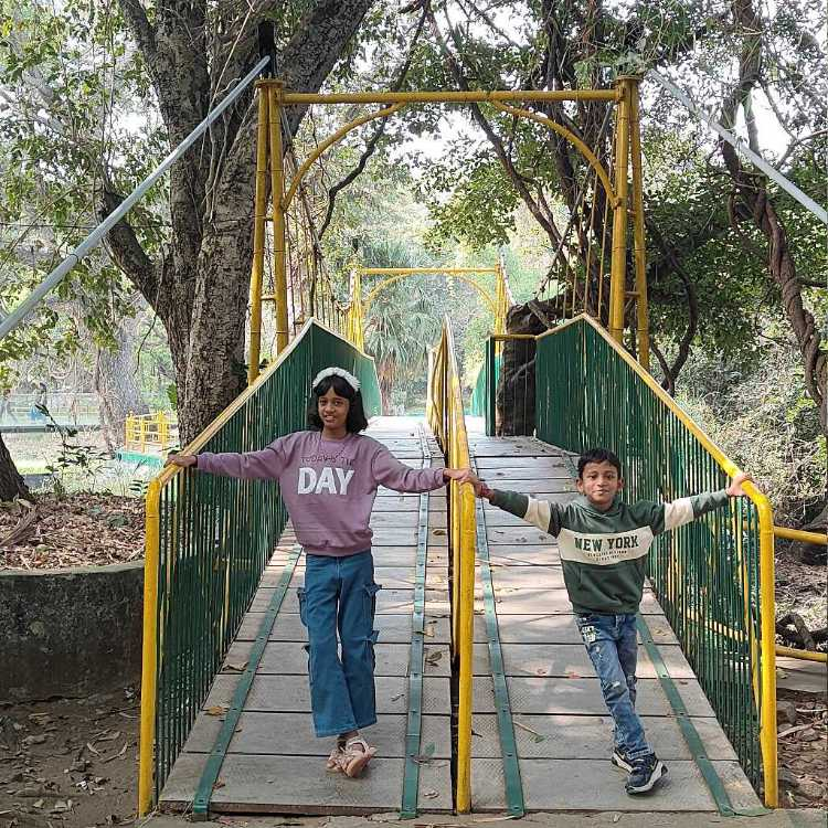 profile image of Sandya Mahesh