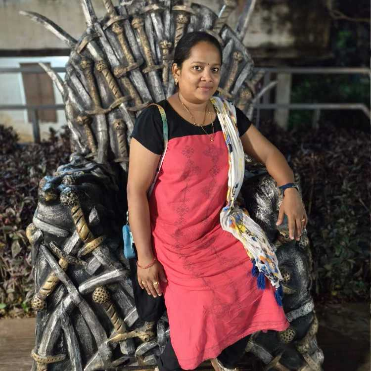 profile image of Alekhya Shaik