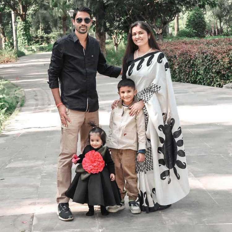 profile image of Dr Lavina Sharma