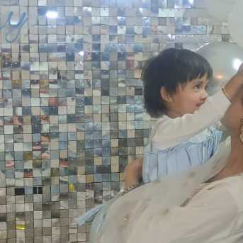 profile image of Aayesha khan