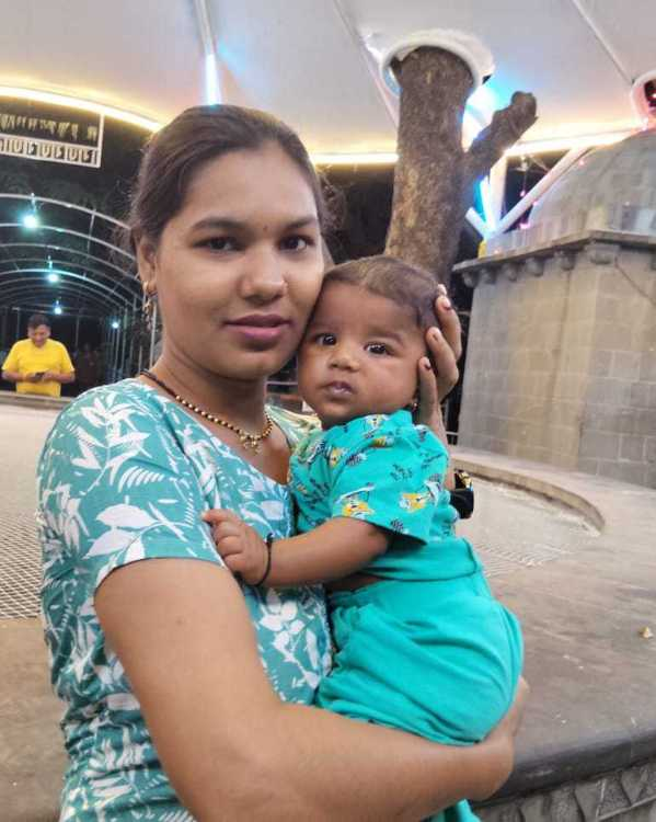 profile image of Aayushi Barewar