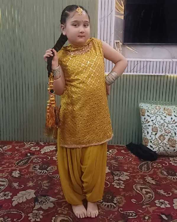 profile image of Simran