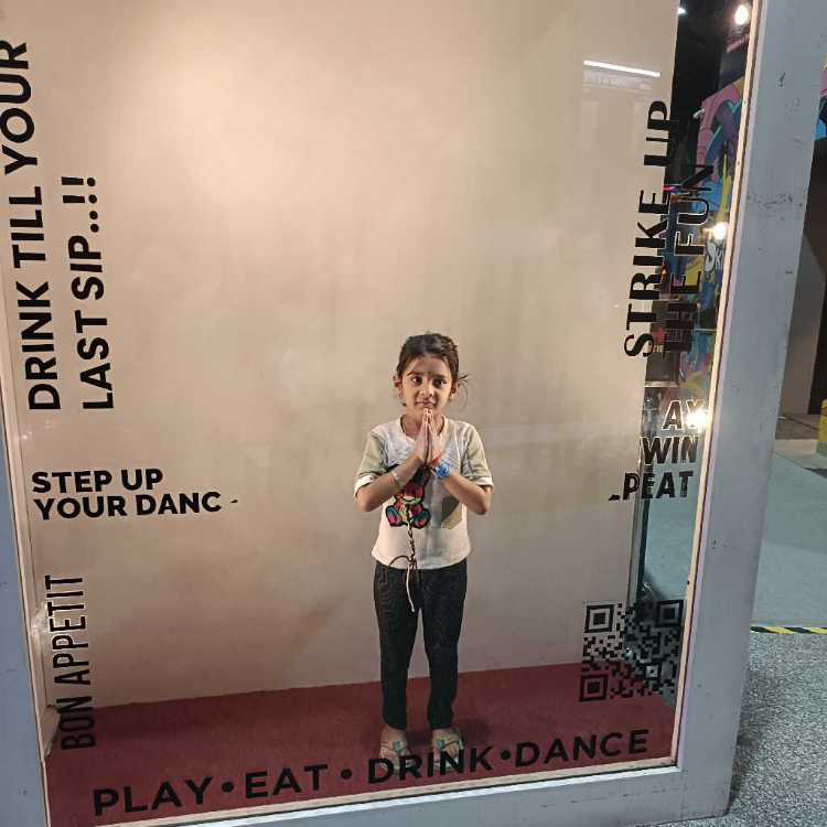 profile image of Shakti bhardwaj