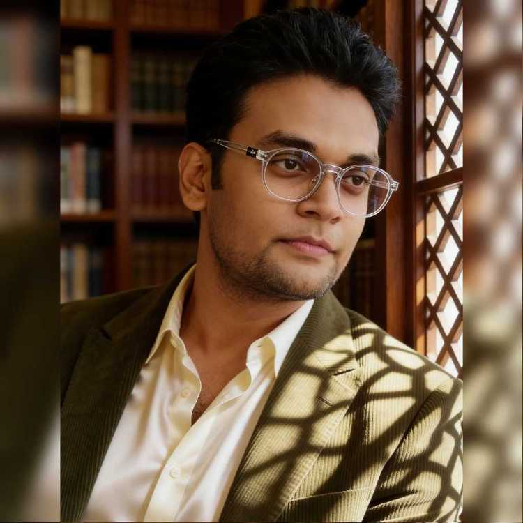 profile image of Aniket Shrivastava
