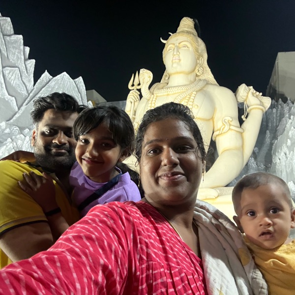 profile image of Vithiya Vishnu