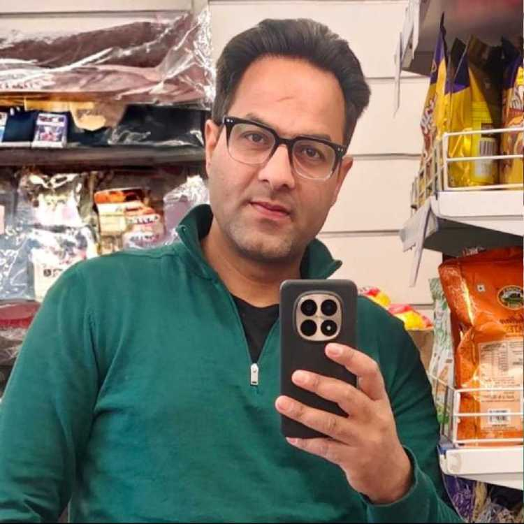 profile image of John Mohamad
