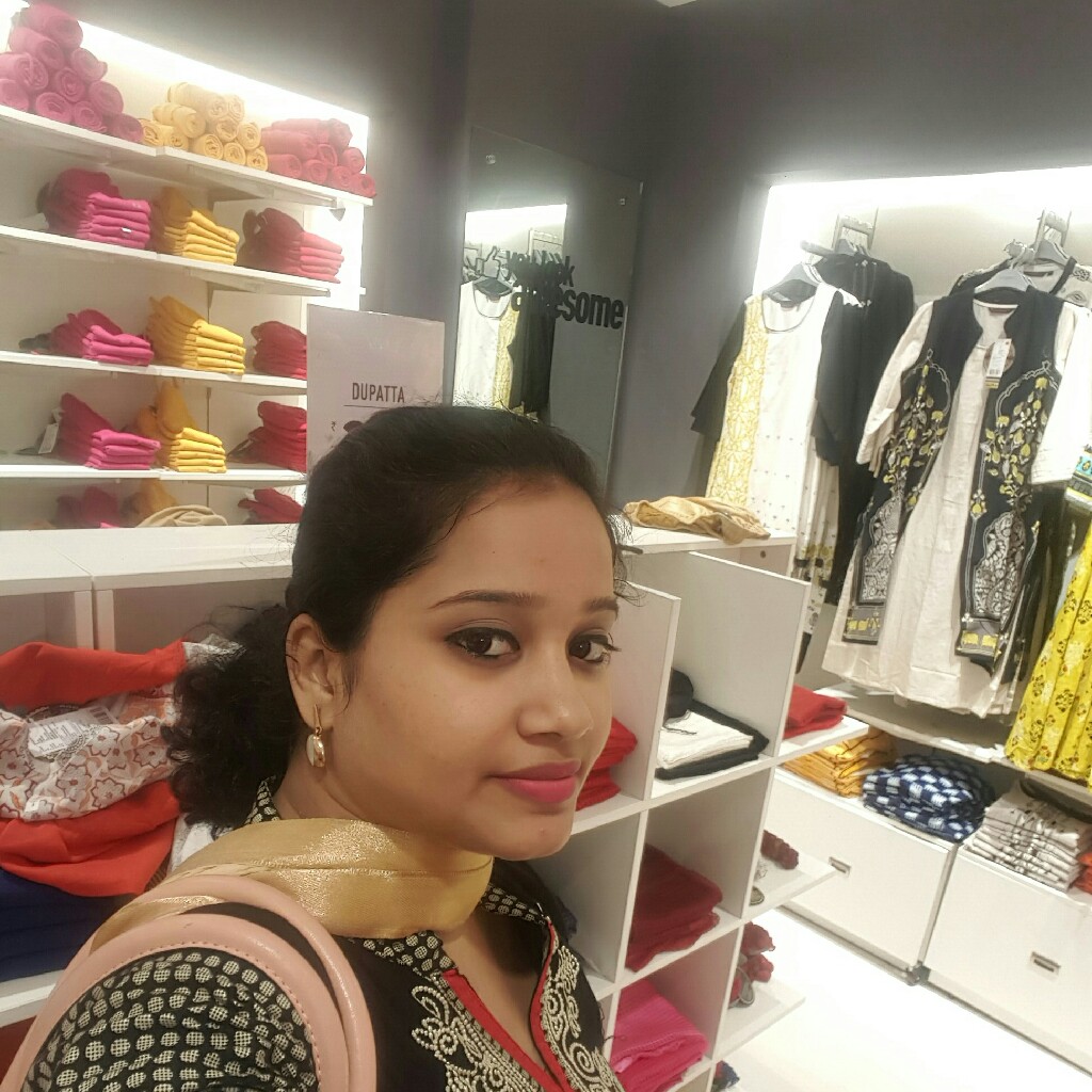 profile image of shirin