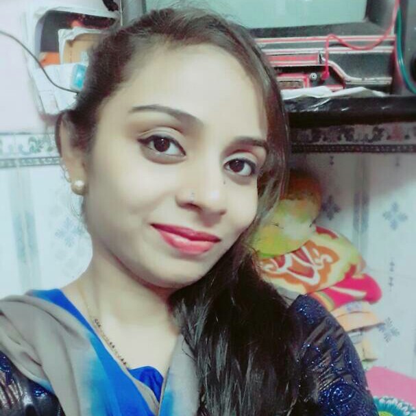 profile image of Meenaz.